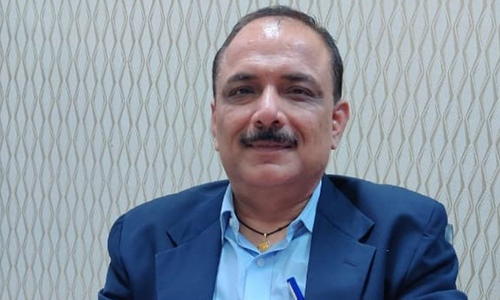 Mr.HemantBhatia Mr.HemantBhatia